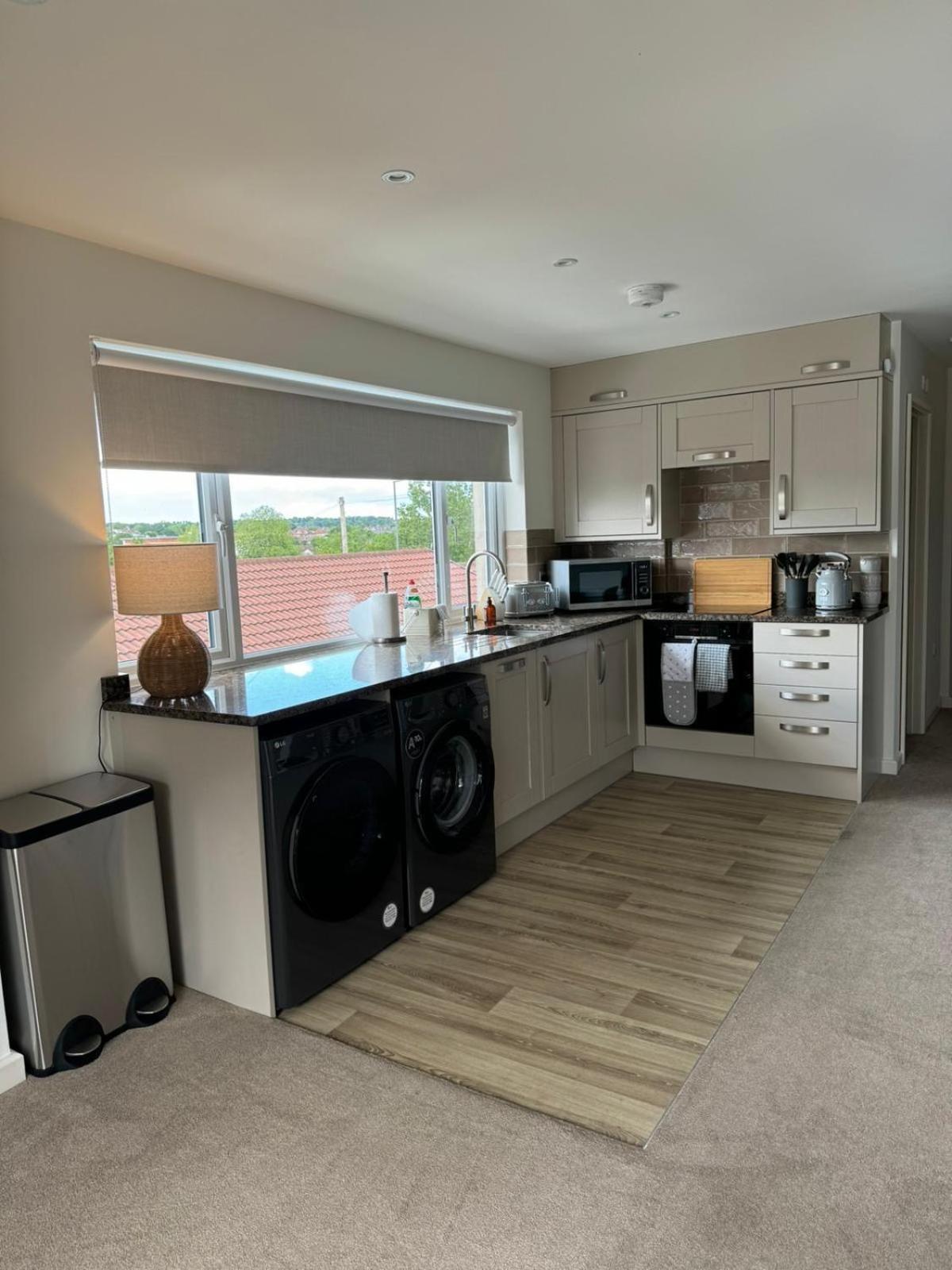 Chew View Luxury Apartment Keynsham Exterior foto