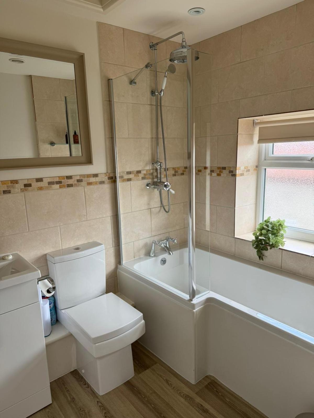 Chew View Luxury Apartment Keynsham Exterior foto